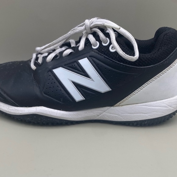 New Balance Fuse STFUSEK2 Size 8.5 Black White Rubber Cleats REVlite - Picture 10 of 16